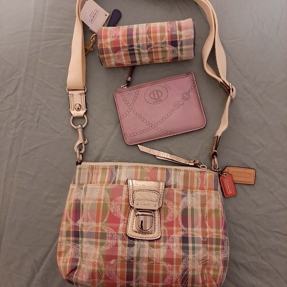 COACH Poppy Madras 6 Pc Set - Picture 9 of 16